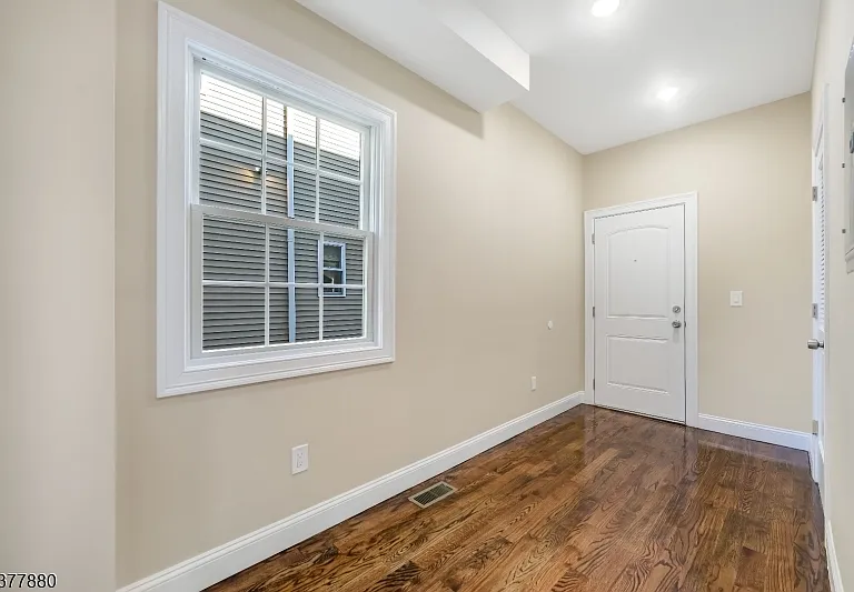 47 Greenwood Ave #1 — Photo 6