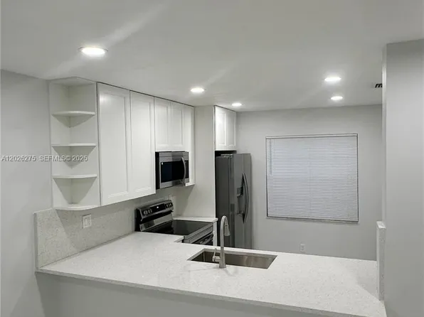 10630 NW 1st St #10630, Hollywood, FL 33026