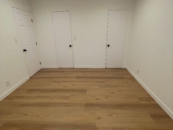 5th image of 531 N Flores St #7