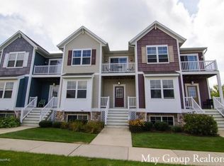 2862 Hearthstone Dr SE, Kentwood, MI