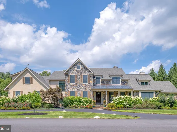 2 Great Barn Ln, Wilmington, DE 19807