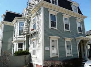 31 Division St, Newport, RI 02840