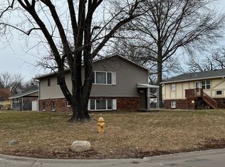 2501 24th Ave, Rock Island, IL