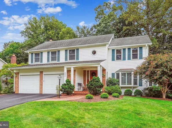 6536 Rockland Dr, Clifton, VA 20124