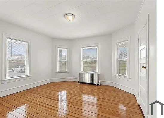 229 Cory St — Photo 2