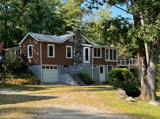 28 High St, Putnam Valley, NY 10579
