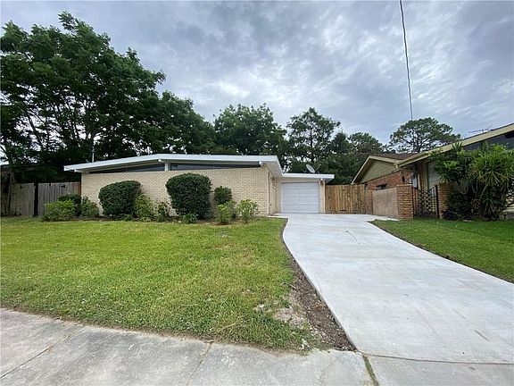 2nd image of 4711 Sierra Madre Dr