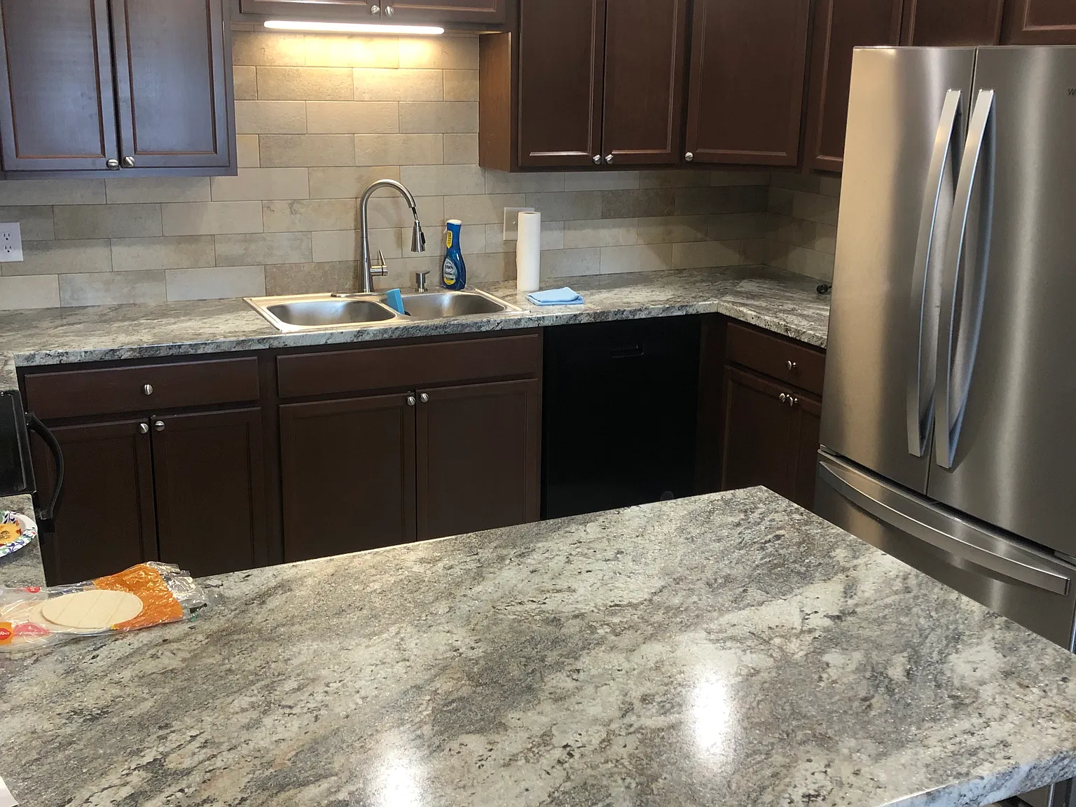 1 bed, 750 sqft, $900 — Photo 2