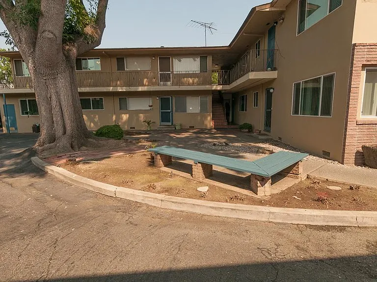 1248 Brookfield Ave #7 — Photo 11