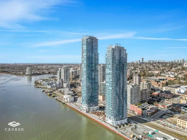 660 Quayside Dr #3205, New Westminster, BC V3M 0P1