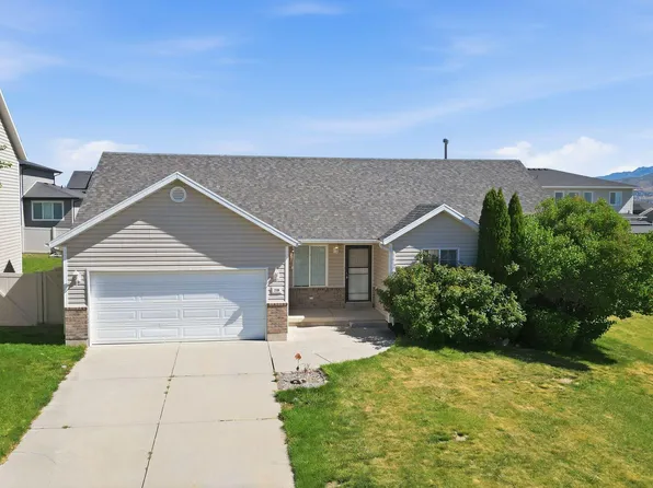218 W Jonathan Pl, Saratoga Springs, UT 84045