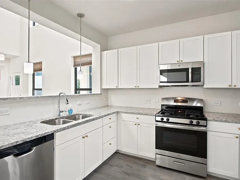 11415 Culzean Castle Dr — Photo 8