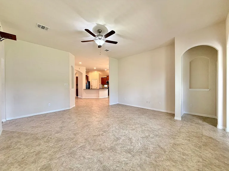 908 Arvada Dr — Photo 9