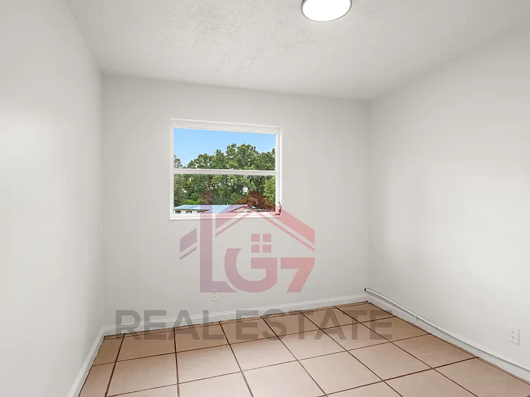 4112 Vassar Cir — Photo 21