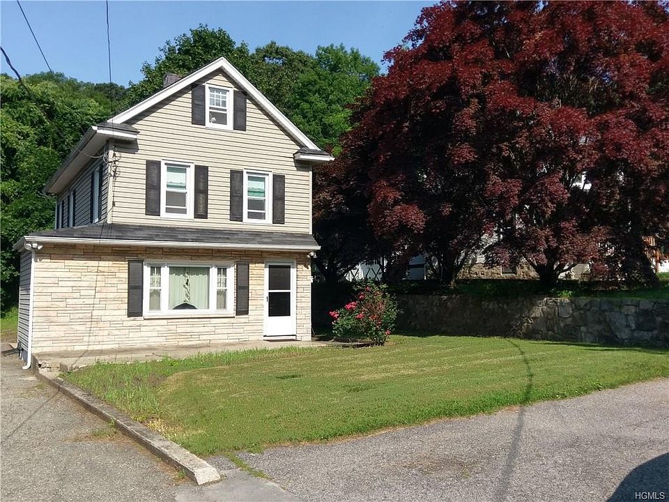1st image of 171 Stoneleigh Ave #2