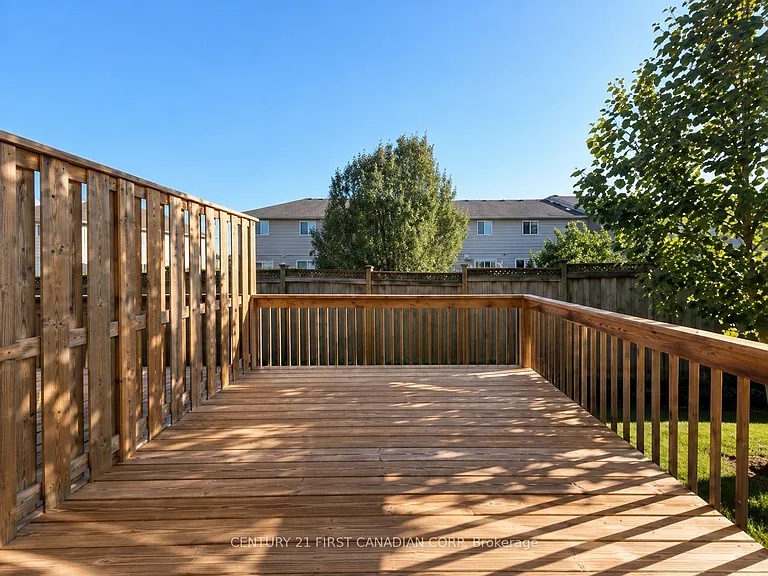 2070 Meadowgate Blvd #72 — Photo 16