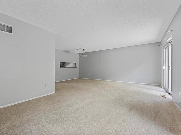 4th image of 10445 Corbeil Dr