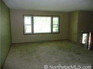 2108 Dundee Pl, Stillwater, MN 55082