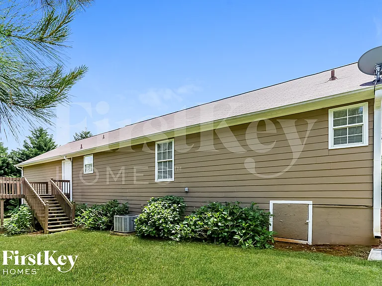 88 Ravenwood Ln — Photo 18