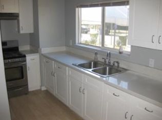 7700 Calvin Ave, Reseda, CA 91335