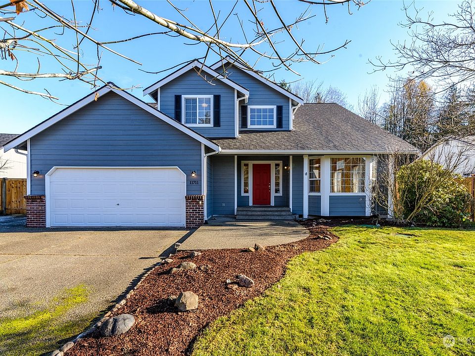 1st image of 11711 261st Avenue Ct E