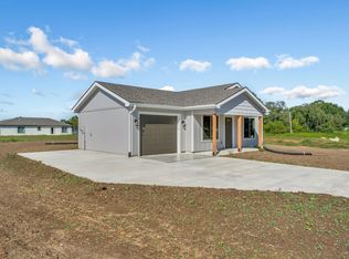 732 W North St, Carbondale, KS 66414