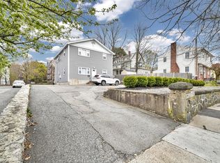 192 Fairmount Ave APT 1, Hyde Park, MA 02136