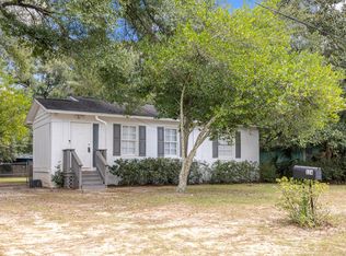 324 Dixie St, Crestview, FL 32536