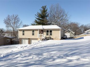 3810 N 25th Ter, Saint Joseph, MO 64505