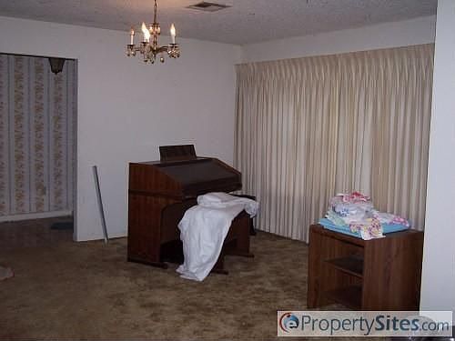 4th image of 412 Wildwood Trl