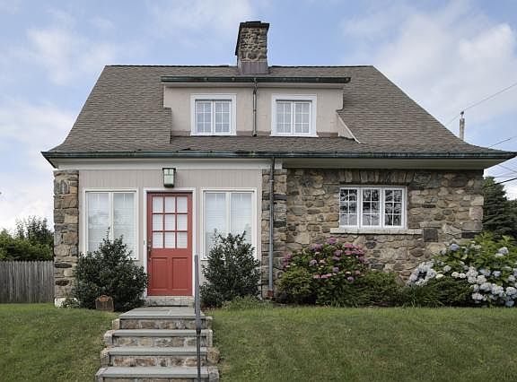 2nd image of 59 Anderson Ave