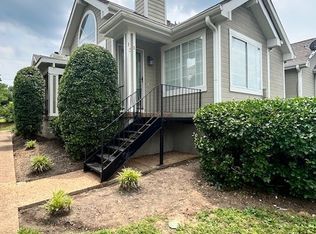 129 Cherry Hill Dr APT 12B, Hendersonville, TN 37075