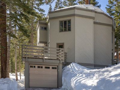 103 Zurs Ct, Mammoth Lakes, CA, 93546