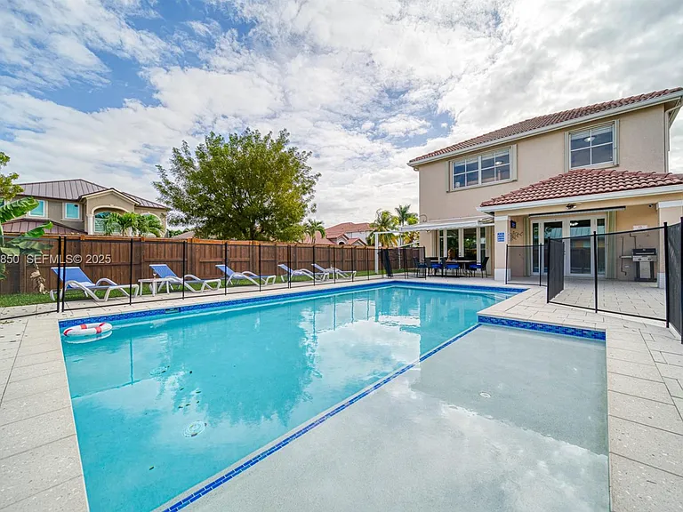 16403 SW 79th Ln — Photo 15