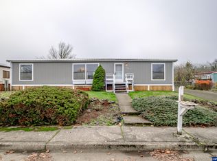 3563 Juniper St, Sweet Home, OR 97386