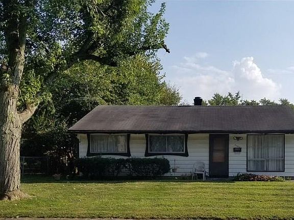 2nd image of 8347 E 42nd Pl