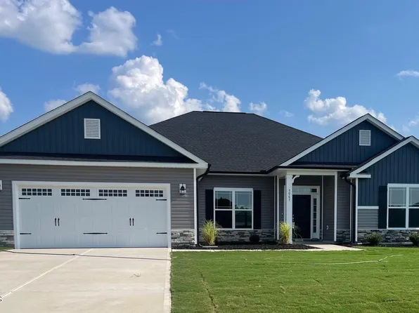 104 Brighton Street, La Grange, NC 28551