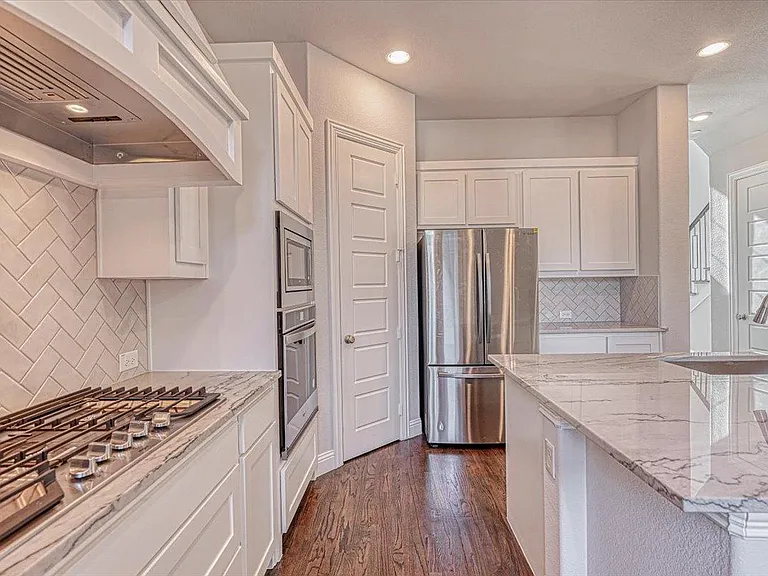 4932 McKinney Hollow Dr — Photo 19