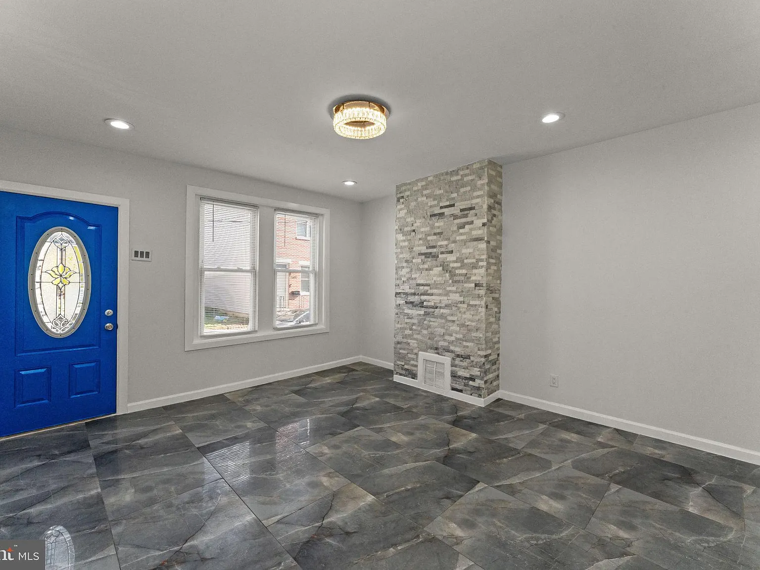 3 bed, 2.0 bath, 986 sqft, $1,650 — Photo 4