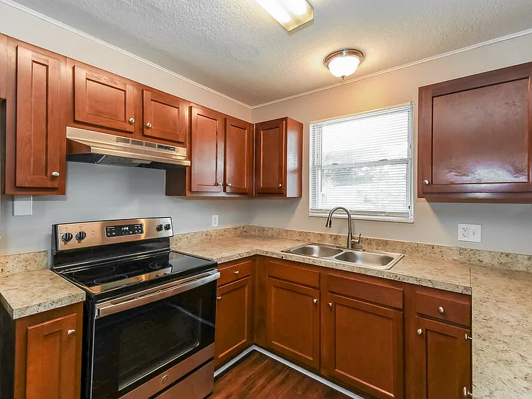 6736 Harlow Blvd — Photo 8