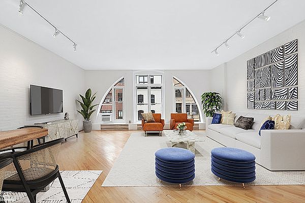1st image of 73 Warren St APT 5