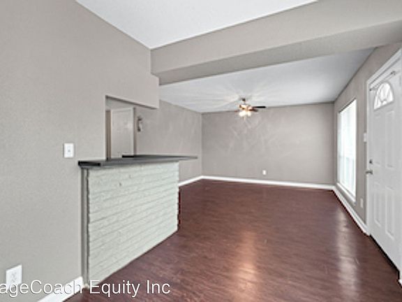 4th image of 3031 Sumpter St #13