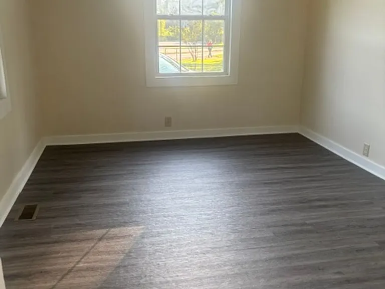 115 Miller Blvd — Photo 9