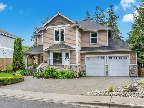803 S 232nd Street, Des Moines, WA 98198
