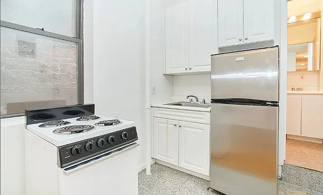 Rented by REAL New York | media 12