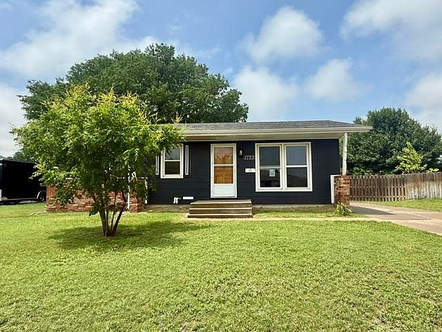 1st image of 1723 Marjorie Dr