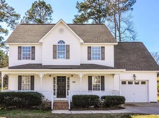 124 Rock Fish Ln, Garner, NC 27529
