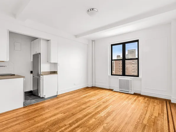 208 West 23rd Street image 1 of 16