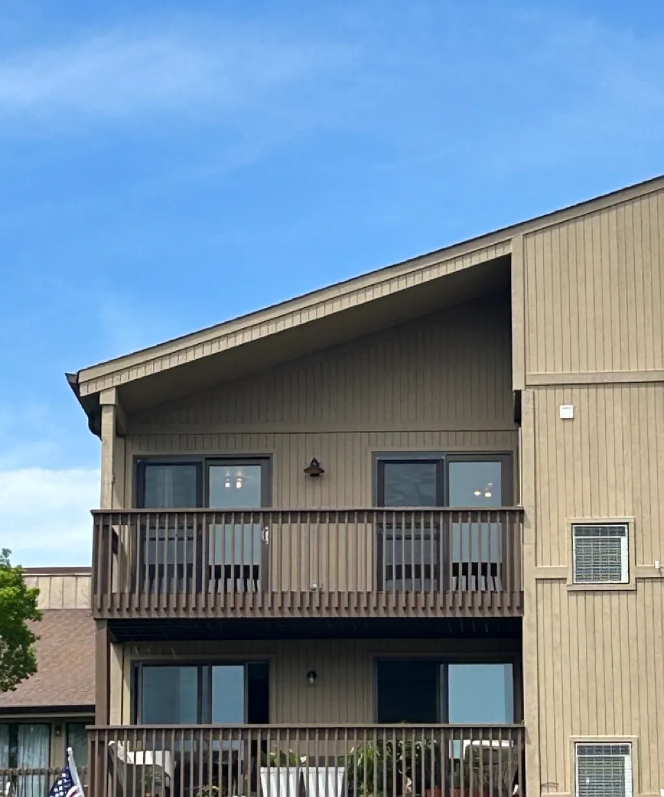 2 bed, 753 sqft, $1,800 — Photo 3