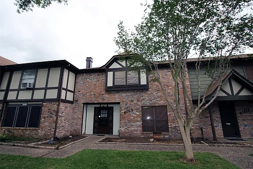 4105 Vista Rd #1 Photo 1